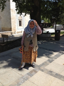 woman selling tops in Bursa